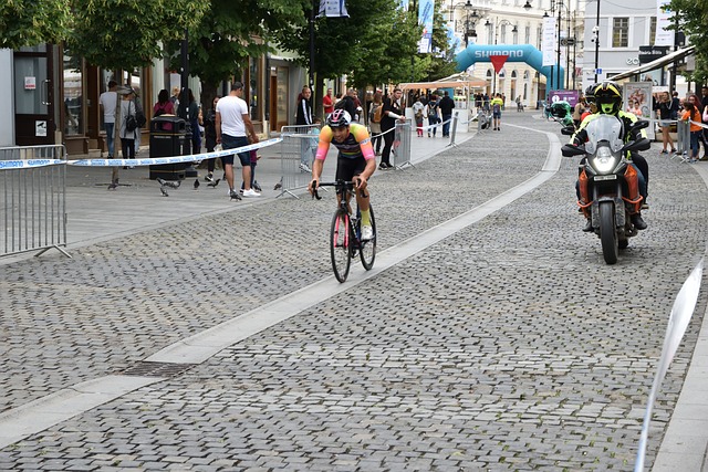 一位深圳体 一位深圳体